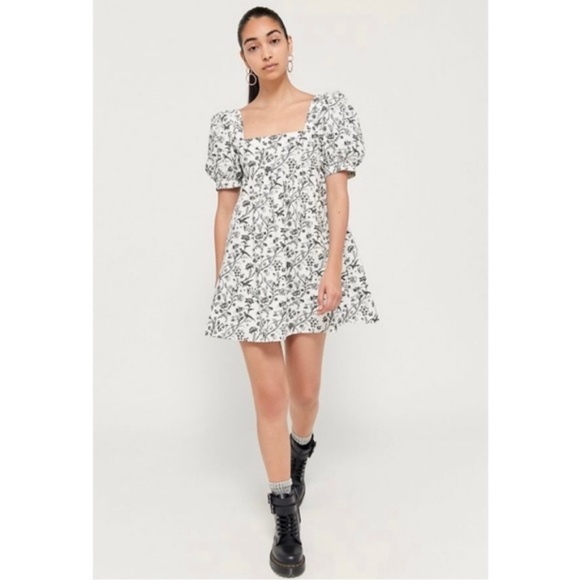 Laura Ashley Urban Outfitters Penelope Cherub Babydoll Mini Dress - Picture 4 of 9